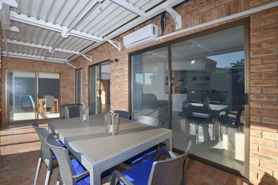 3 Bedroom Property for Sale in Everglen Western Cape